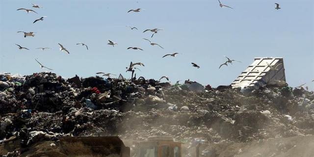 La gestión de residuos en los vertederos es una asignatura pendiente en la Comunidad de Madrid