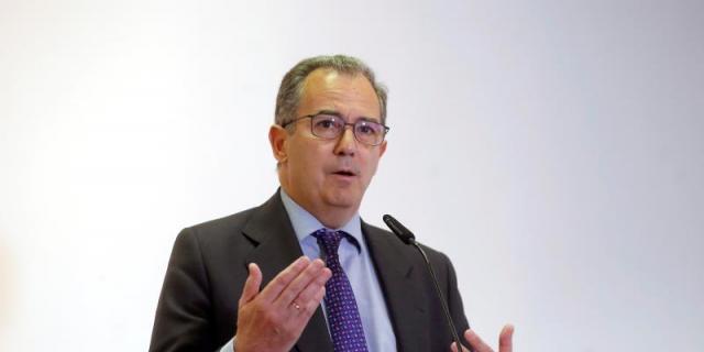 CCOO pide a Ossorio un "plan de emergencia" para rescatar la escuela pública