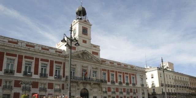 Martínez-Almeida quiere hacer peatonal la Puerta del Sol