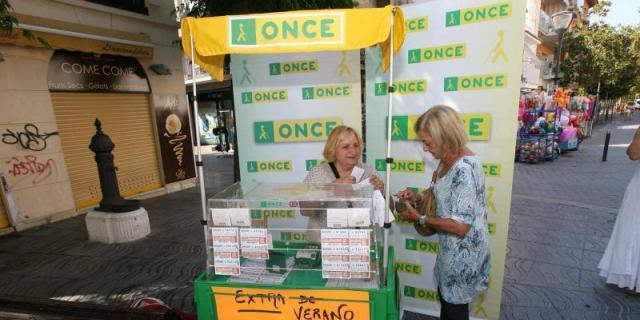 Móstoles y la ONCE acuerdan mejorar la integración laboral de personas ciegas