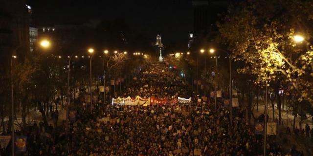 Detienen a dos personas que pretendían cometer actos violentos en la marcha del clima