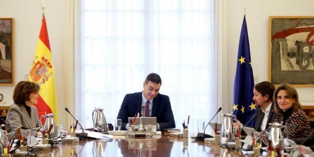 El Gobierno de Sánchez sube un dos por ciento el salario de los funcionarios