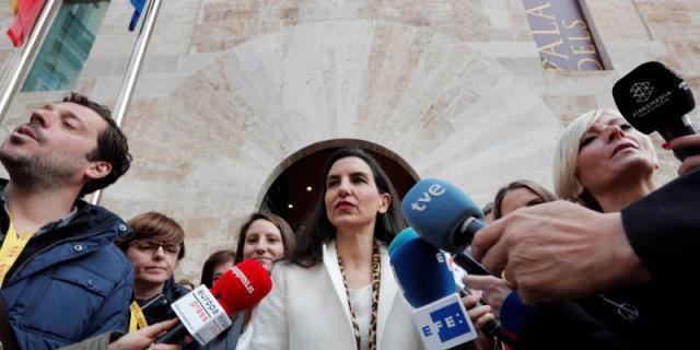 Monasterio pide a la Comunidad de Madrid que tome ejemplo de Murcia en relación al pin parental