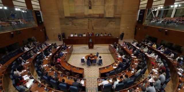 PP, Cs y Vox votan en contra de que los extracomunitarios ejerzan de especialistas