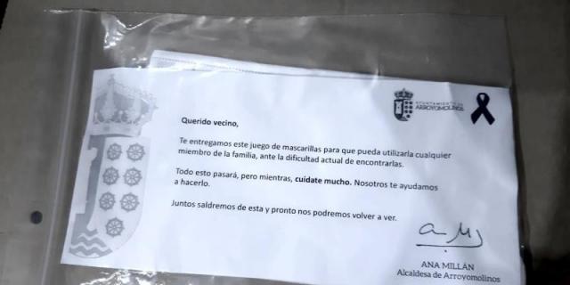 Arroyomolinos inicia el reparto de mascarillas en más de 11.000 buzones