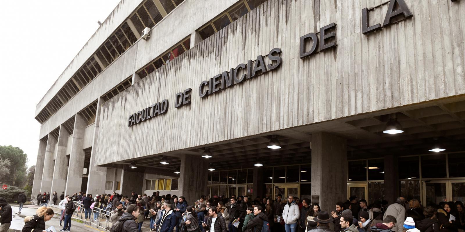 Estudiantes de la UCM rechazan exámenes presenciales por la prohibición de viajar