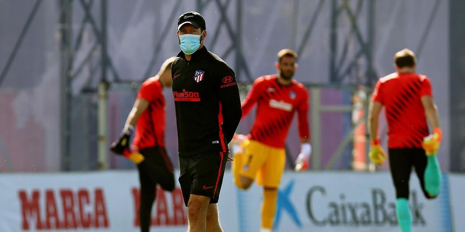 El Atlético de Madrid ya vende sus mascarillas reutilizables por 11,95 euros