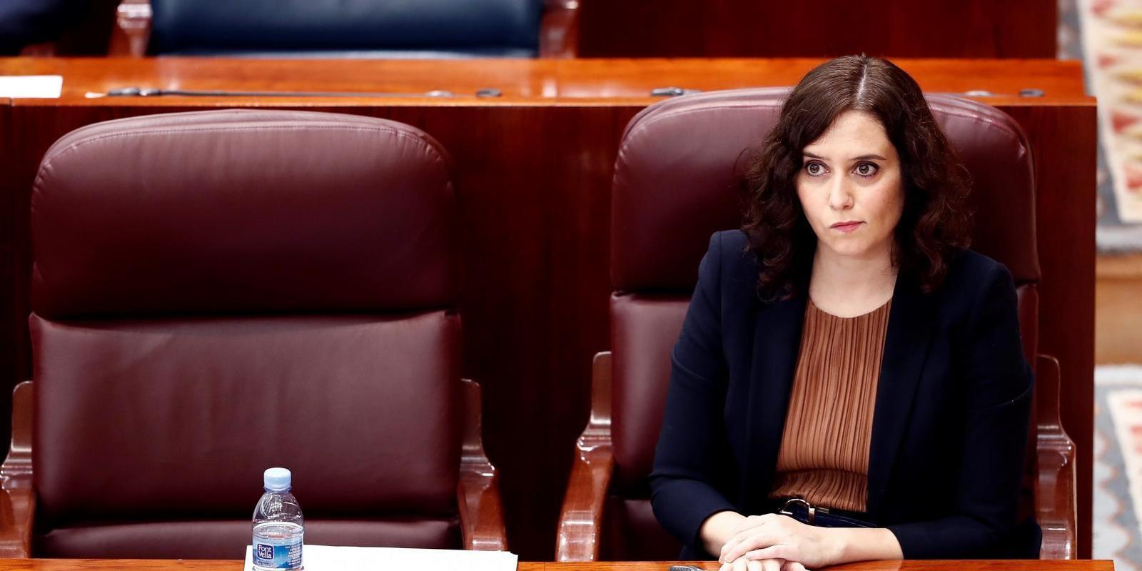 Ayuso pide recursos eficaces para la educación y un plan nacional ante los rebrotes