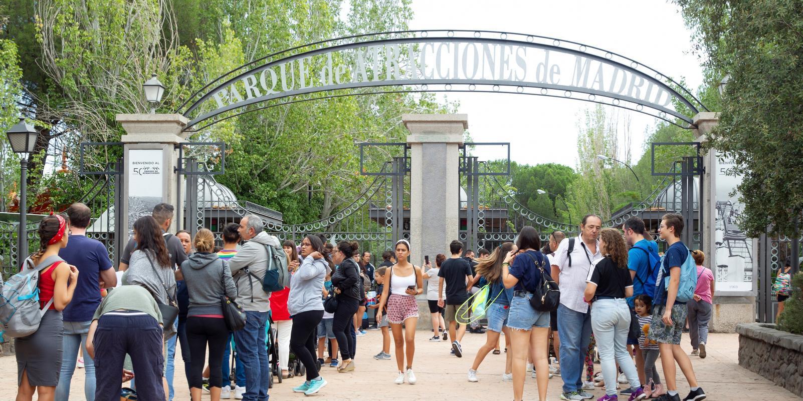 Parque de Atracciones, Zoo y Aquopolis reabren a mitad de aforo