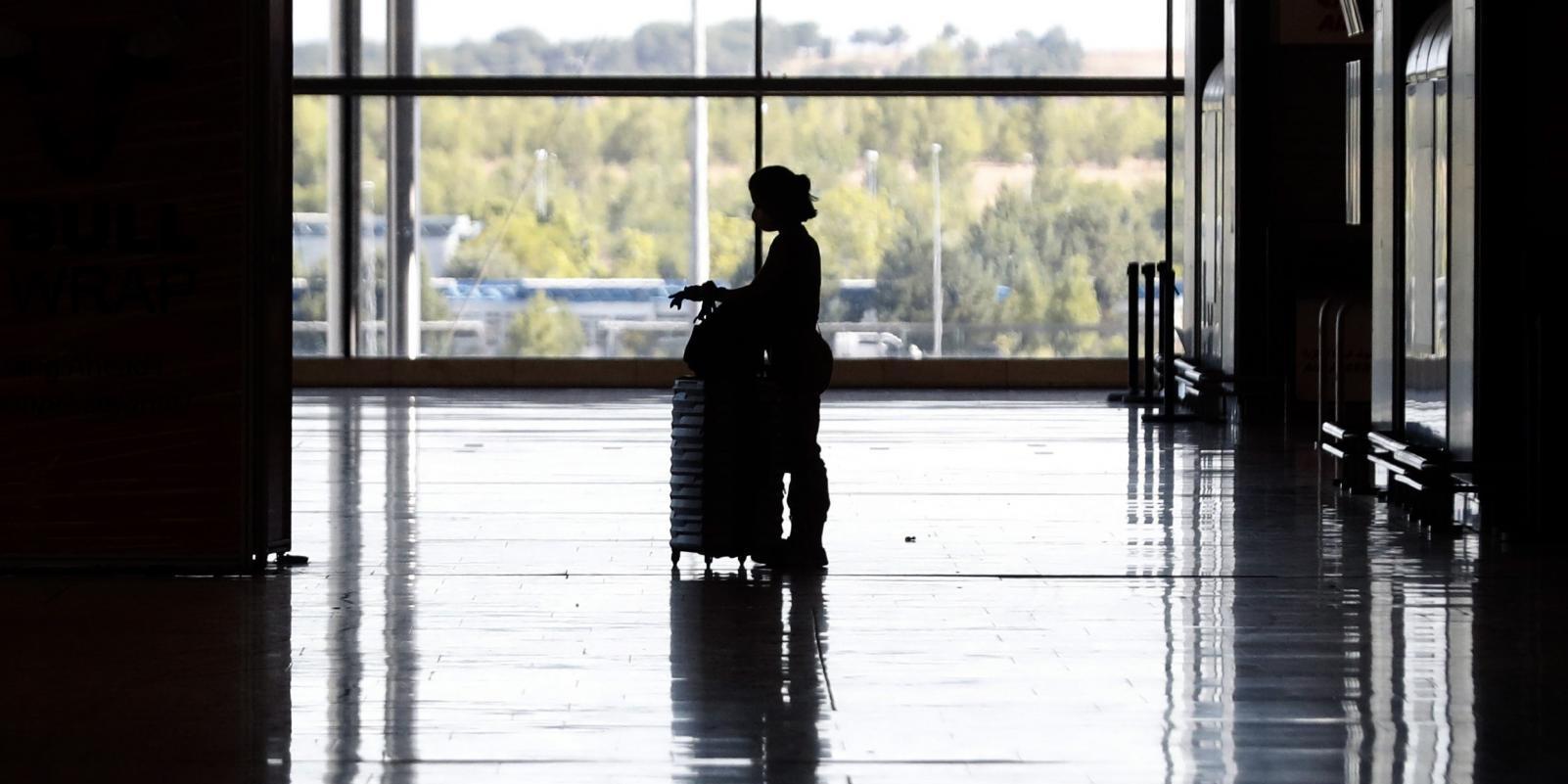 La Comunidad de Madrid propone al Gobierno restringir los vuelos de países con alta tasa de COVID-19