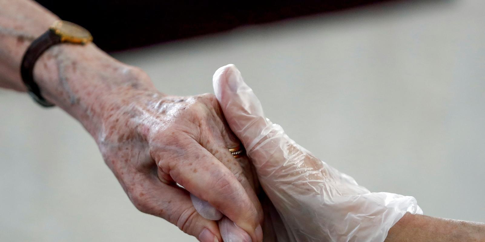 Prohibido visitar 44 residencias de la región al detectar casos de coronavirus