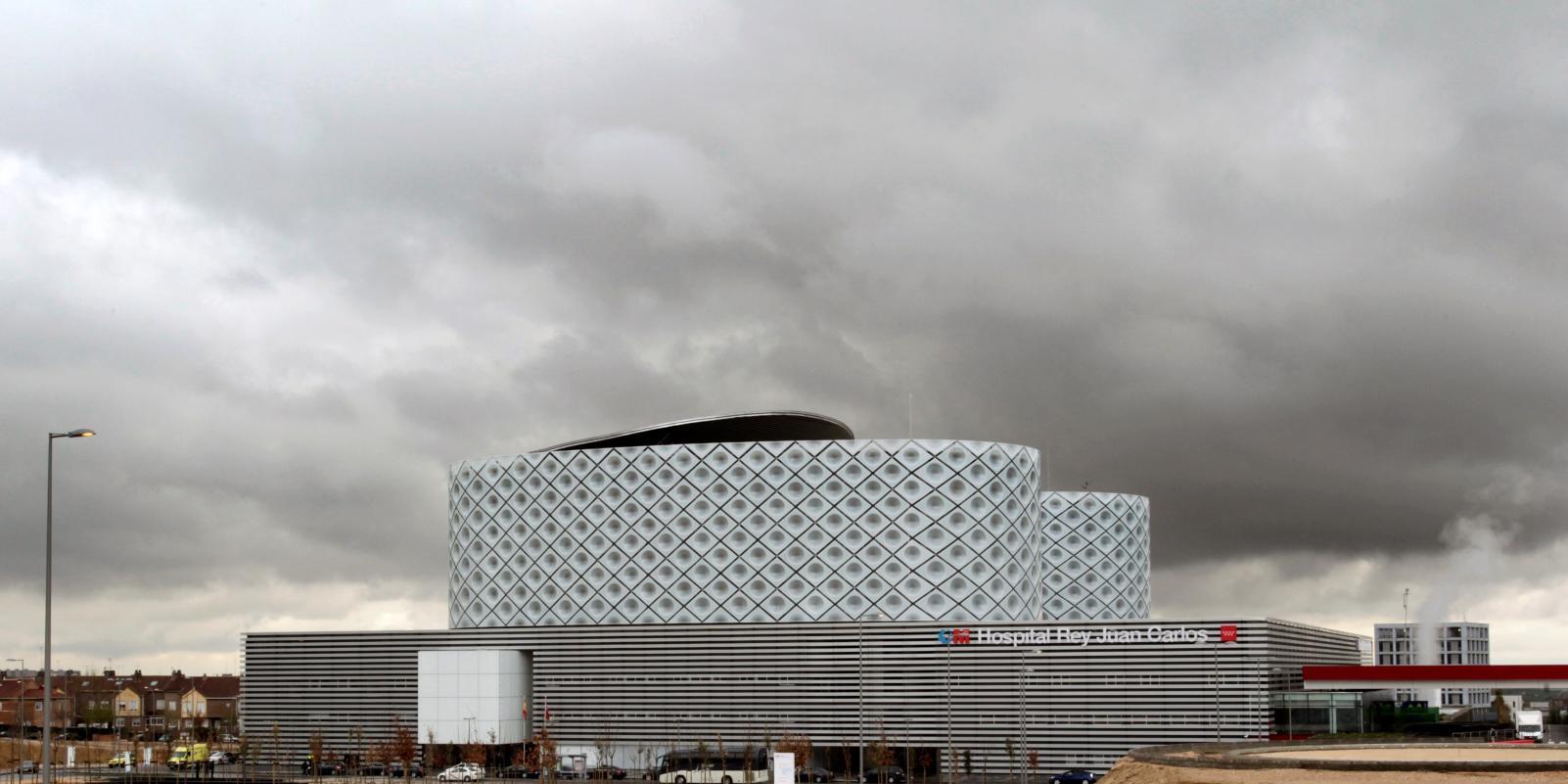 El Hospital Rey Juan Carlos reconstruye un peroné con injerto microvascular