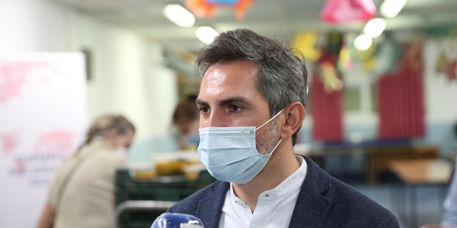 El Pleno del Madrid aprueba la activación de la tarjeta monedero para familias vulnerables