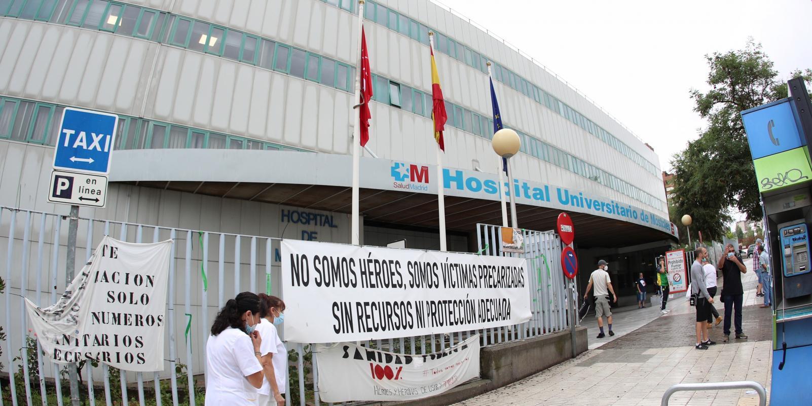 Psicólogos piden estar en la UCI para atender a sanitarios en una segunda ola