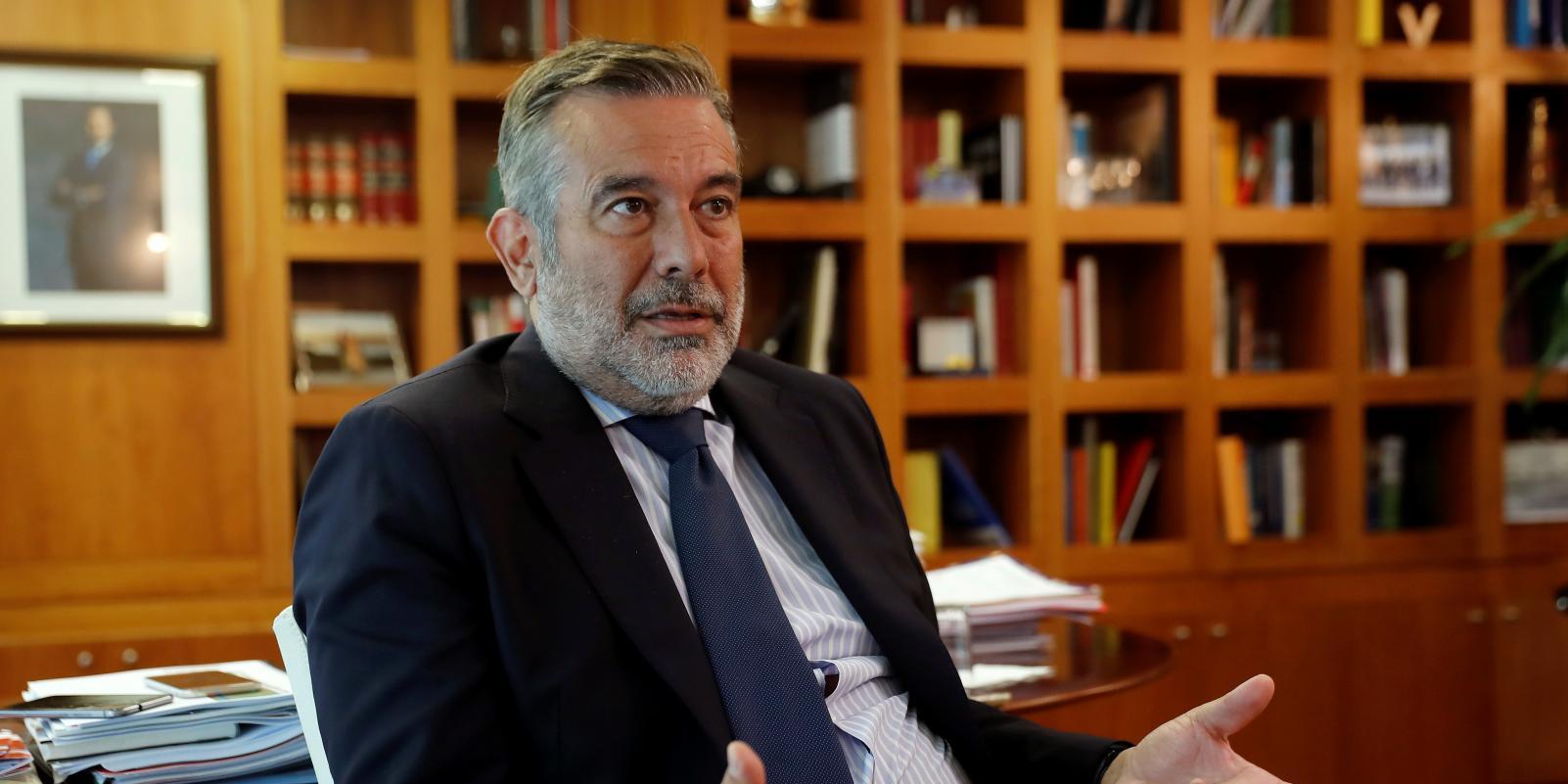 López pide ayuda a los alcaldes y al Delegado del Gobierno para frenar el botellón