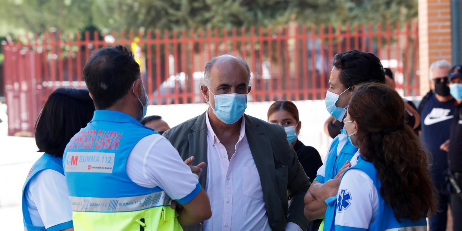 La Comunidad de Madrid recurre la anulación de la orden que prohíbe fumar y cerrar el ocio