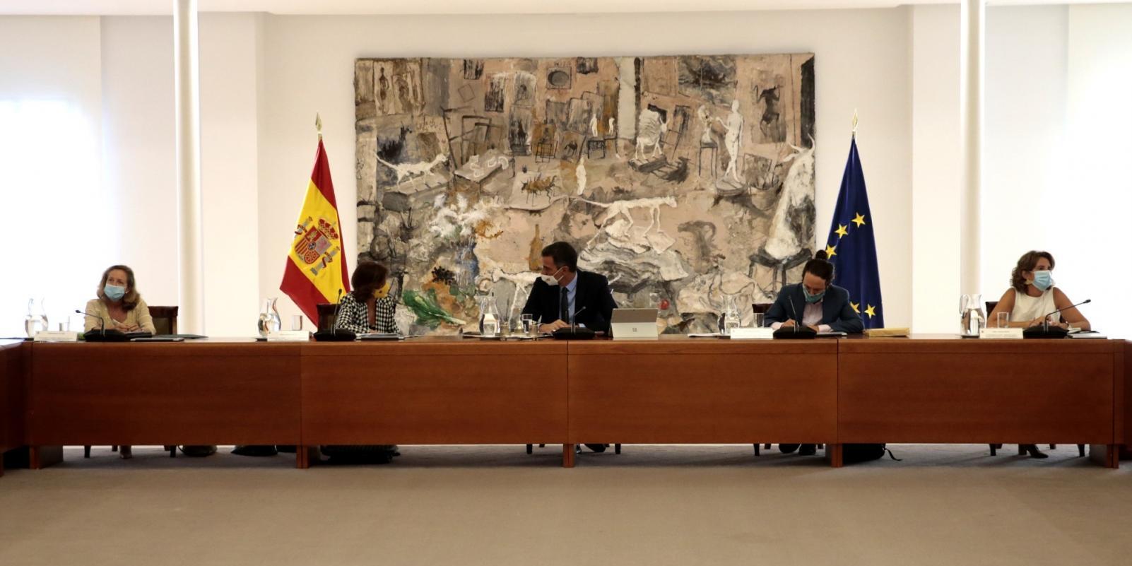 Iglesias acusa a Celáa de falta liderazgo en la vuelta a las aulas