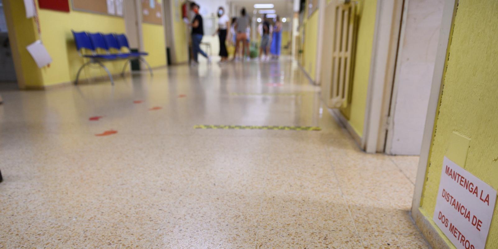 El Ministerio de Educación detecta "incidencias" por covid-19 en 53 colegios españoles