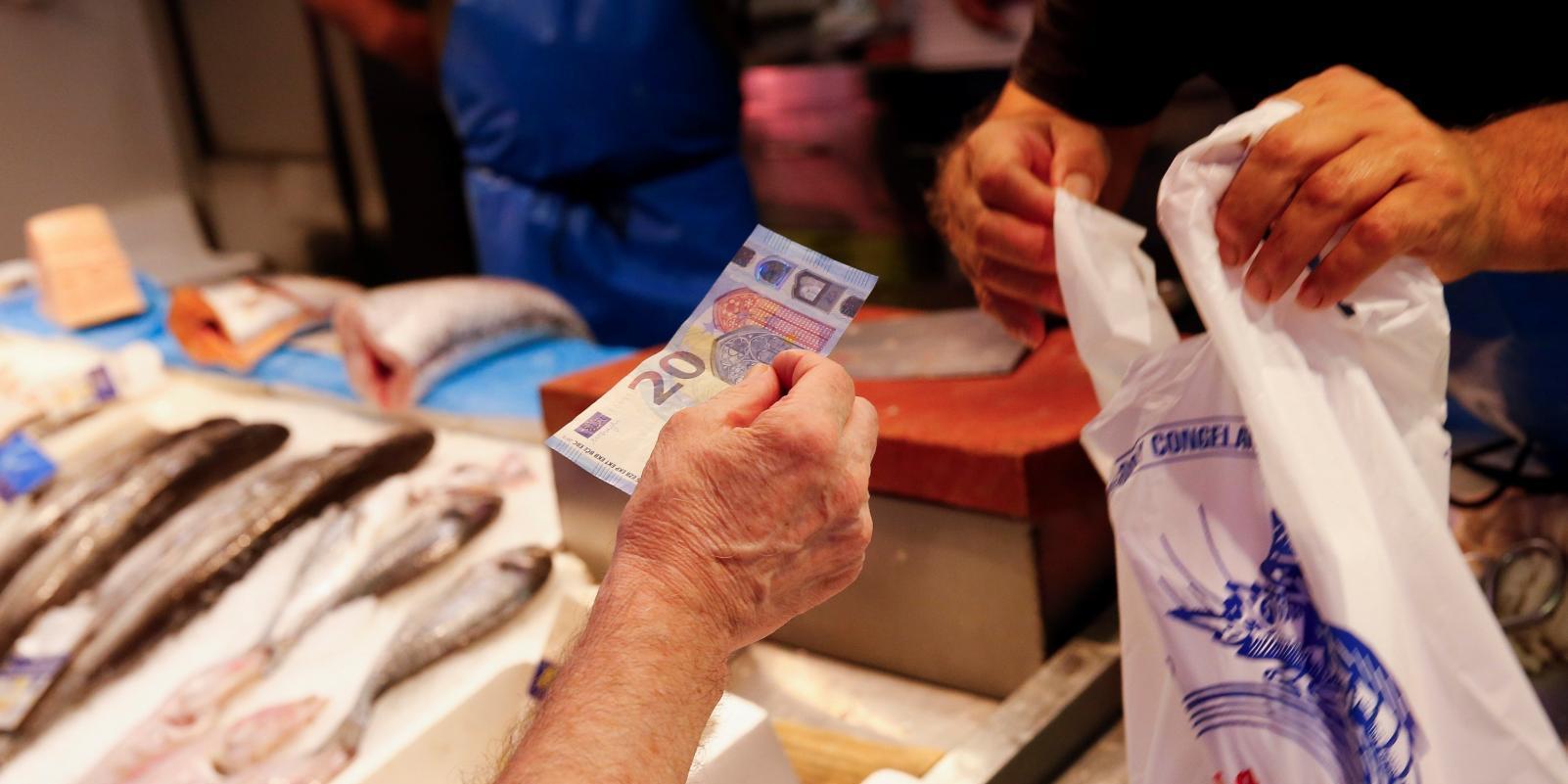 Los precios en la Comunidad de Madrid caen un 0,6% en febrero