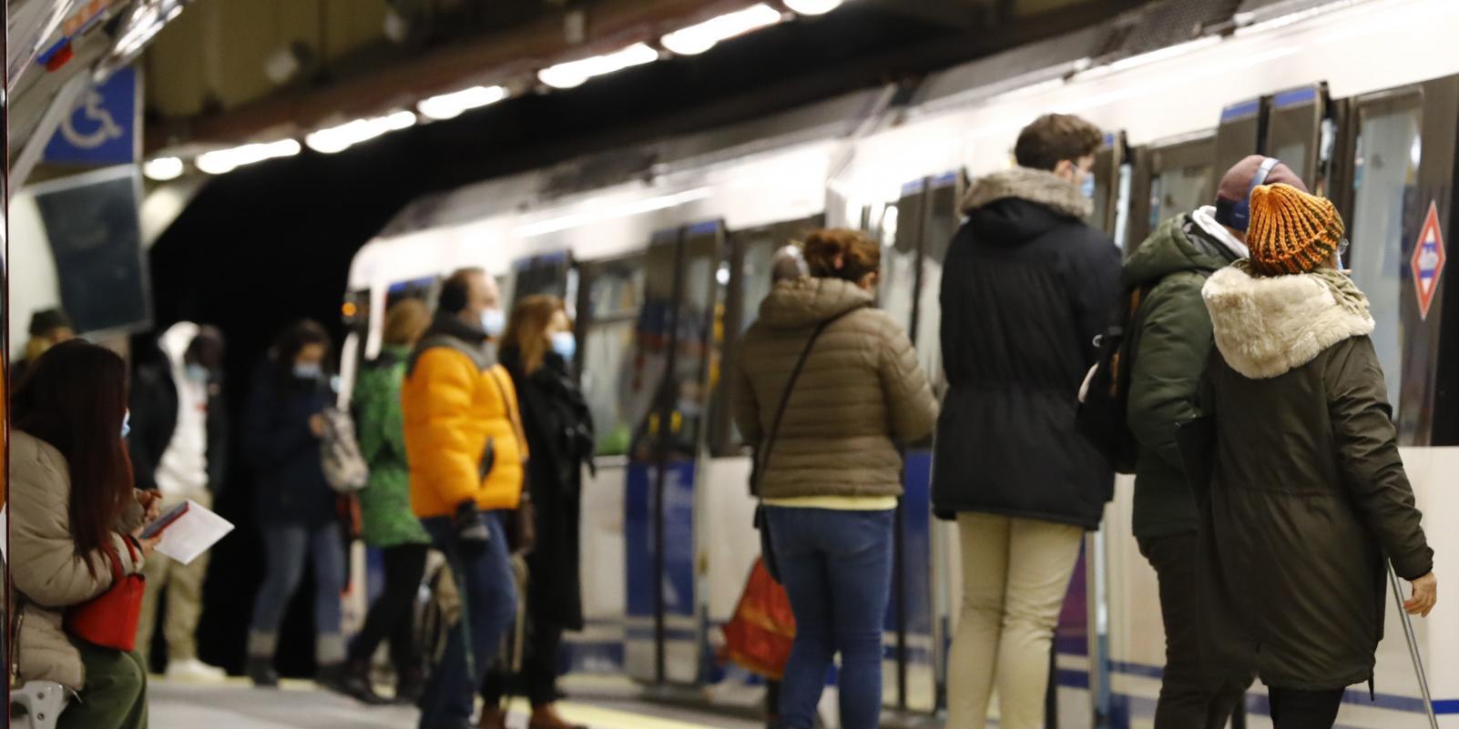 La situación por el temporal incrementa un 37% el uso de Metro de Madrid