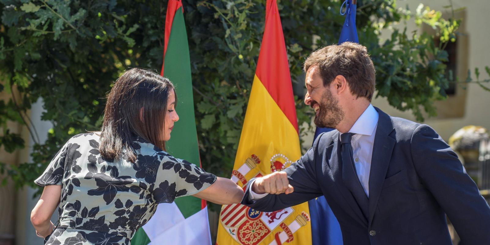 PP y Cs, una pareja estable pese a los choques en la Comunidad de Madrid