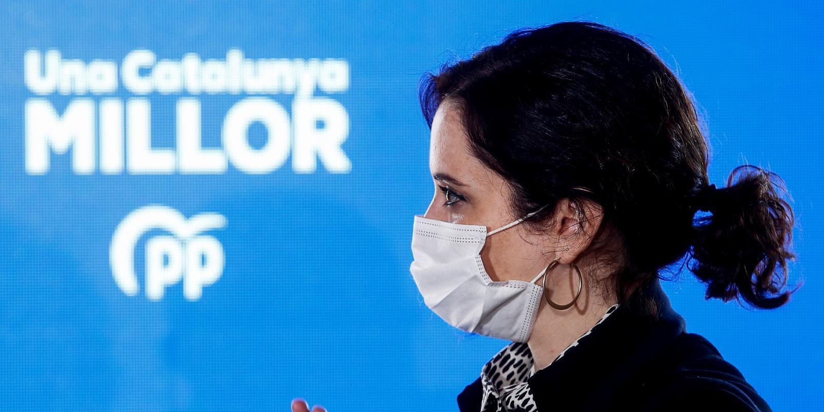 Díaz Ayuso: Es un delito que en Cataluña, con el clima que hay, esté todo cerrado