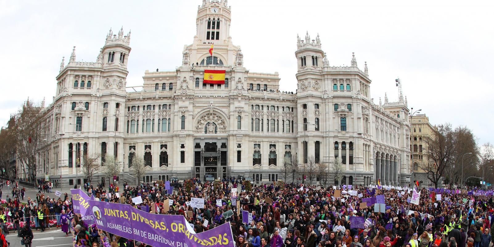 El Ministerio de Igualdad seguirá las recomendaciones de Sanidad de no manifestarse el 8M