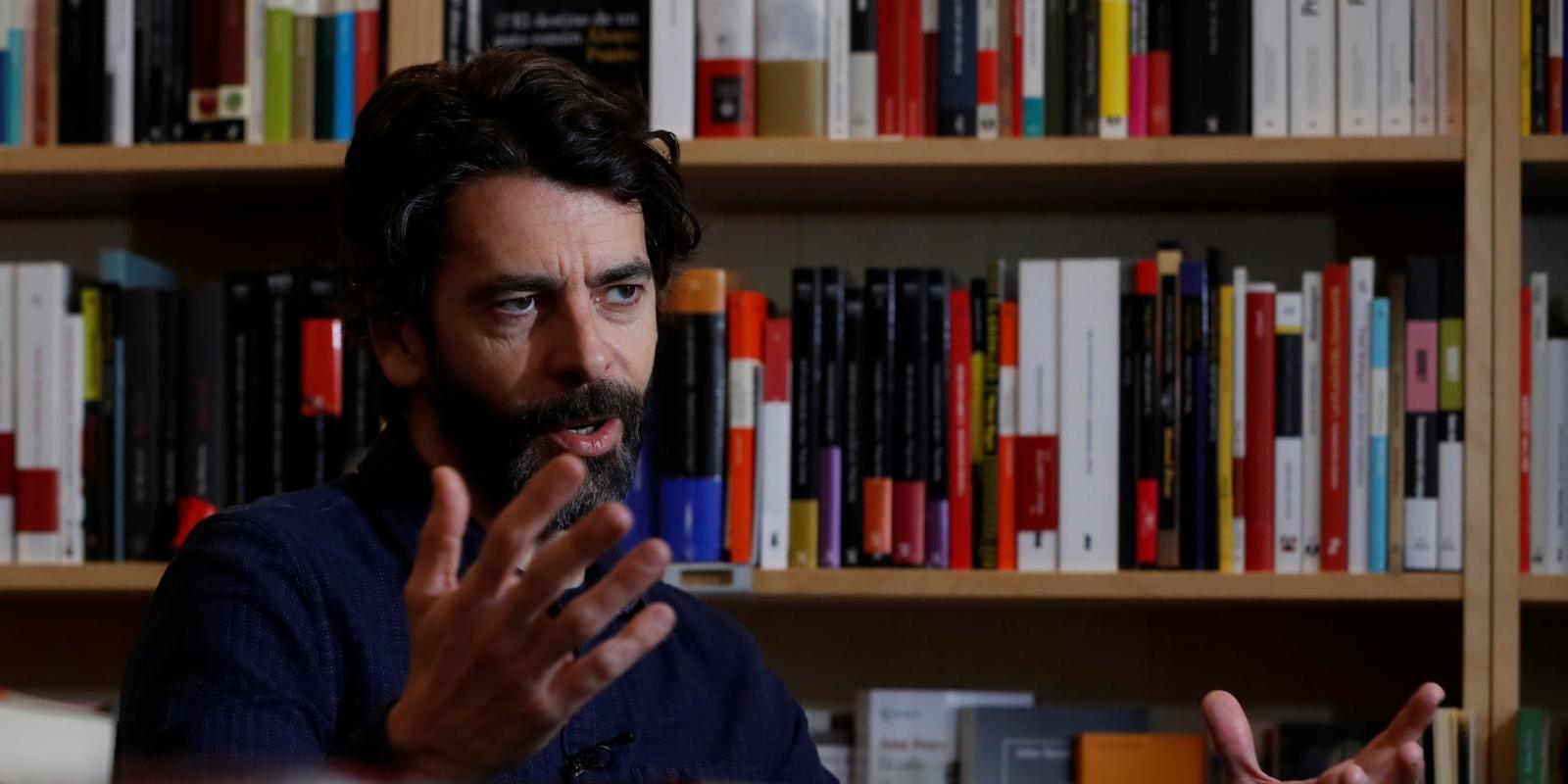 Eduardo Noriega, un romántico que adora el cine: "Consumimos de forma voraz"