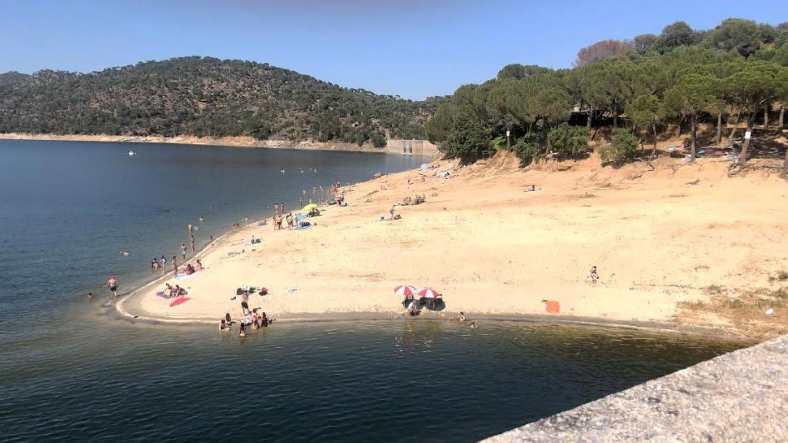 El pantano de San Juan, único punto donde se permitirá el baño en Madrid
