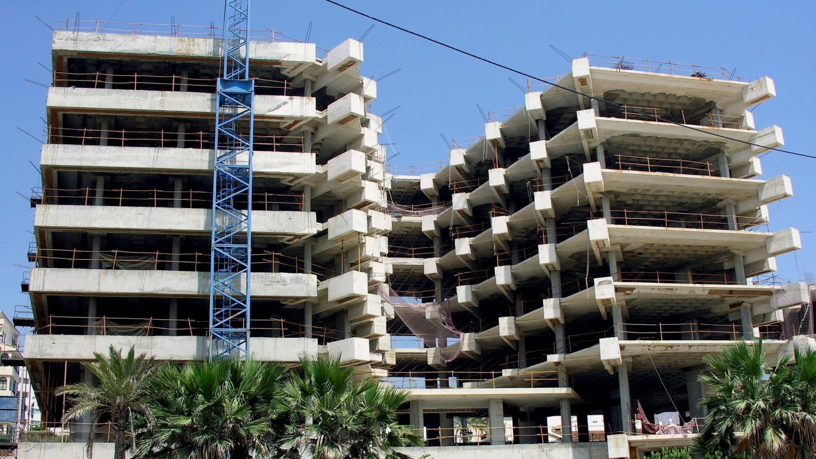 El euríbor cierra junio en el -0,484 %, su primer descenso en cuatro meses