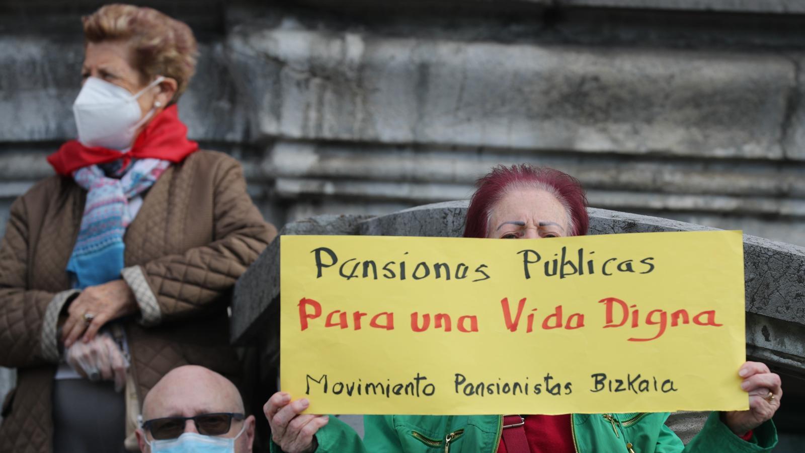 España tiene 2 empleados por pensionista, tasa que caerá en las  próximas décadas