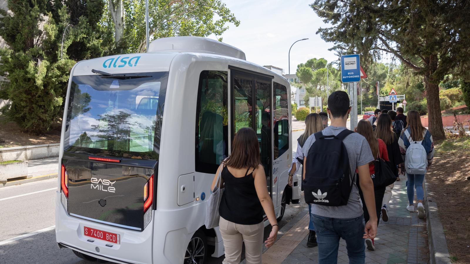 La Autónoma retoma el primer autobús público y eléctrico sin conductor