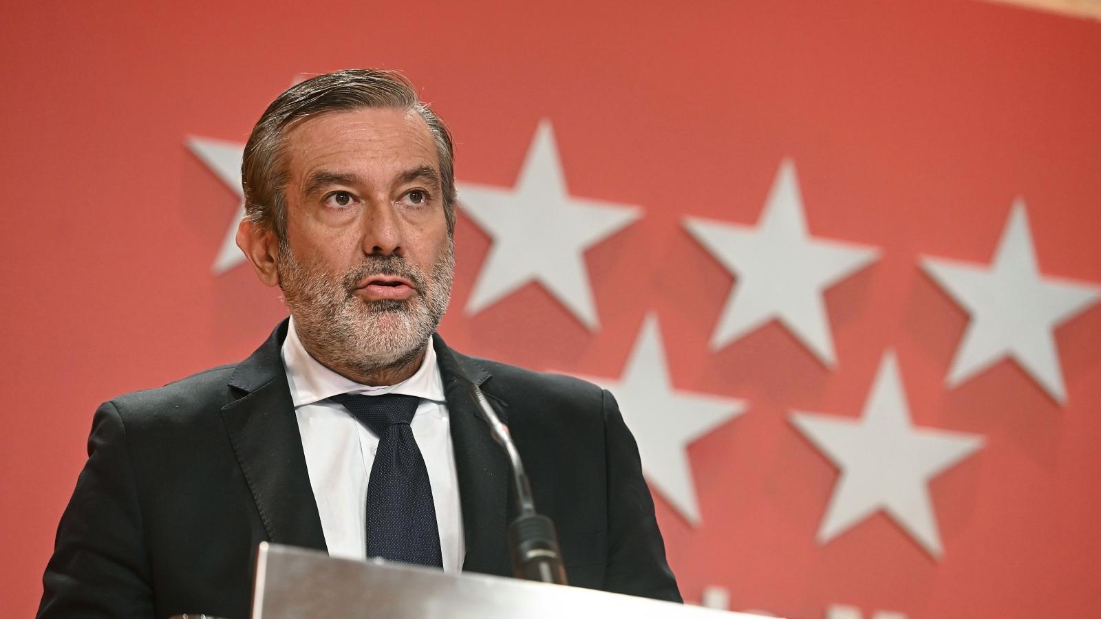 López pide al Gobierno central un protocolo conjunto ante un posible gran apagón