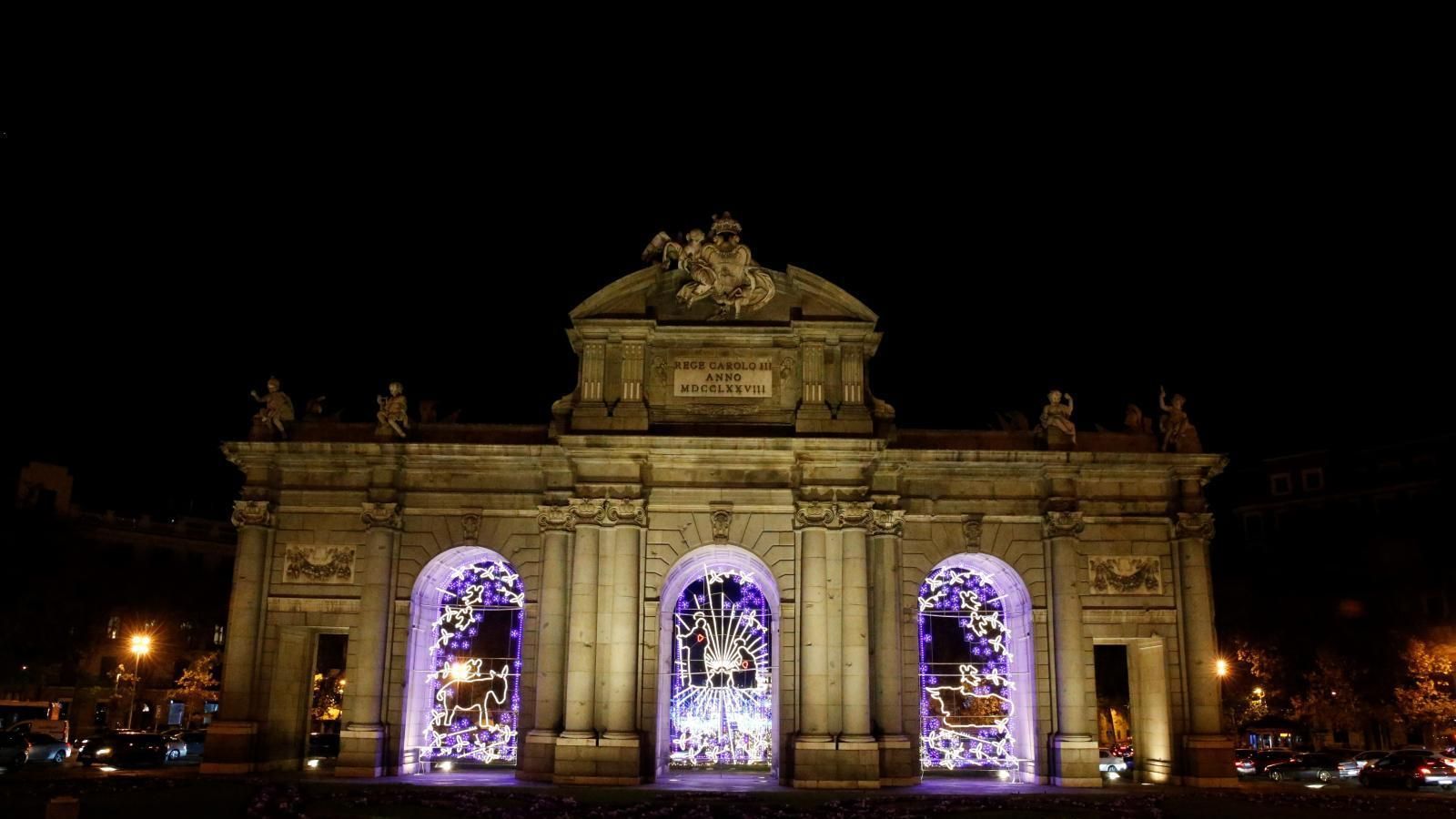 La Policía trata de identificar al grupo que cortó cables de luces de Navidad
