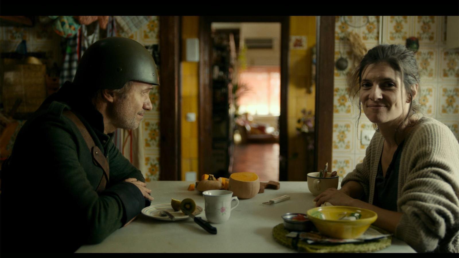 La nieta de Fernán-Gómez le trae a la vida en un divertido "collage" fílmico