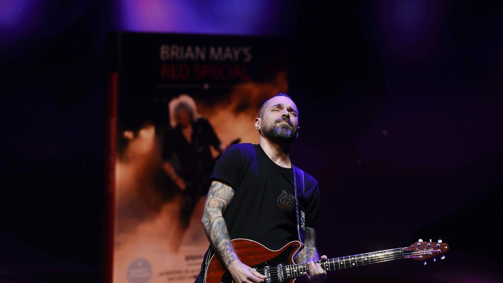 "Brian May's Red Special", la historia de esta legendaria guitarra del rock