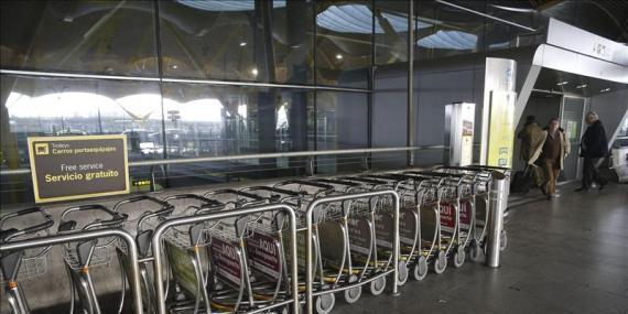 Aena prevé cuatro millones de pasajeros más en 2014