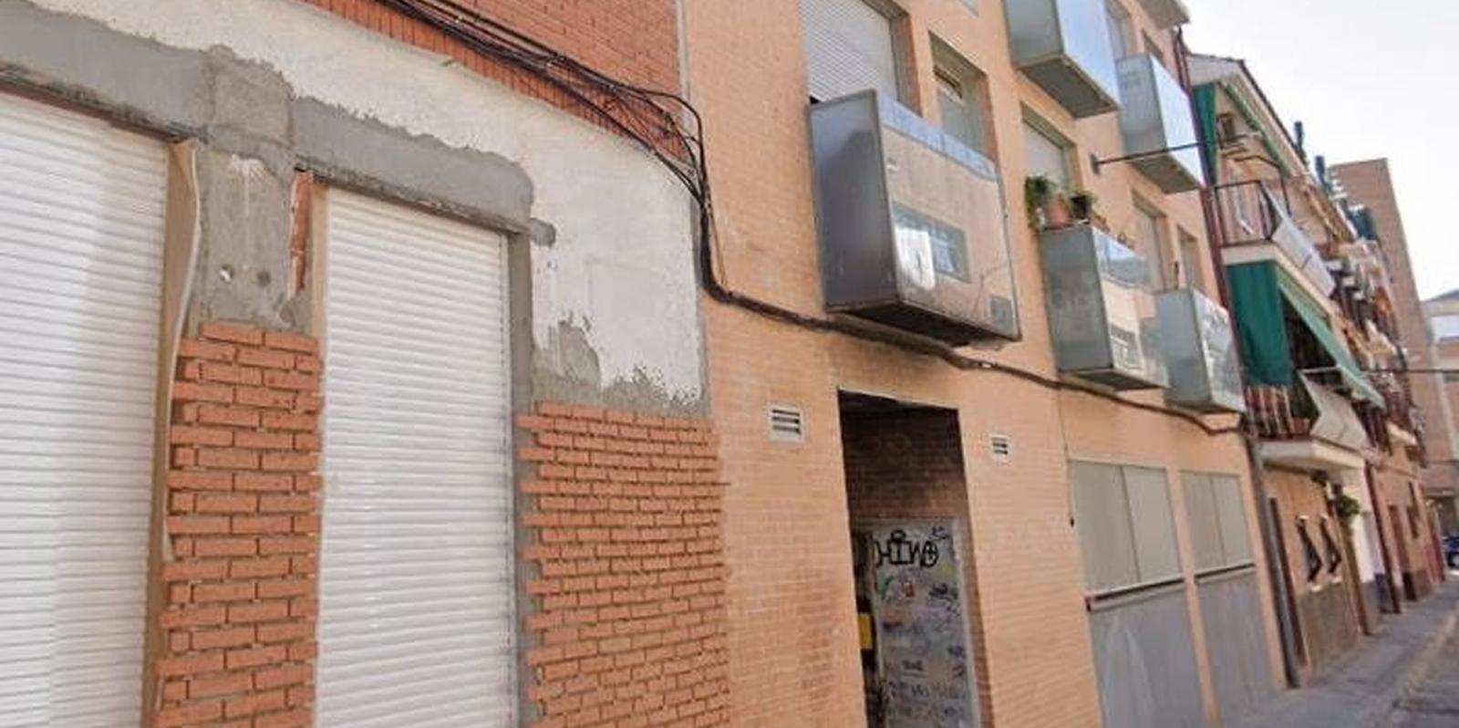 Apuñalado de gravedad un joven en una casa okupa de Carabanchel
