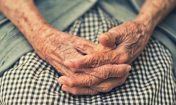 Ciempozuelos lamenta que su residencia libre de Covid se ha convertido en foco y carga contra la Comunidad