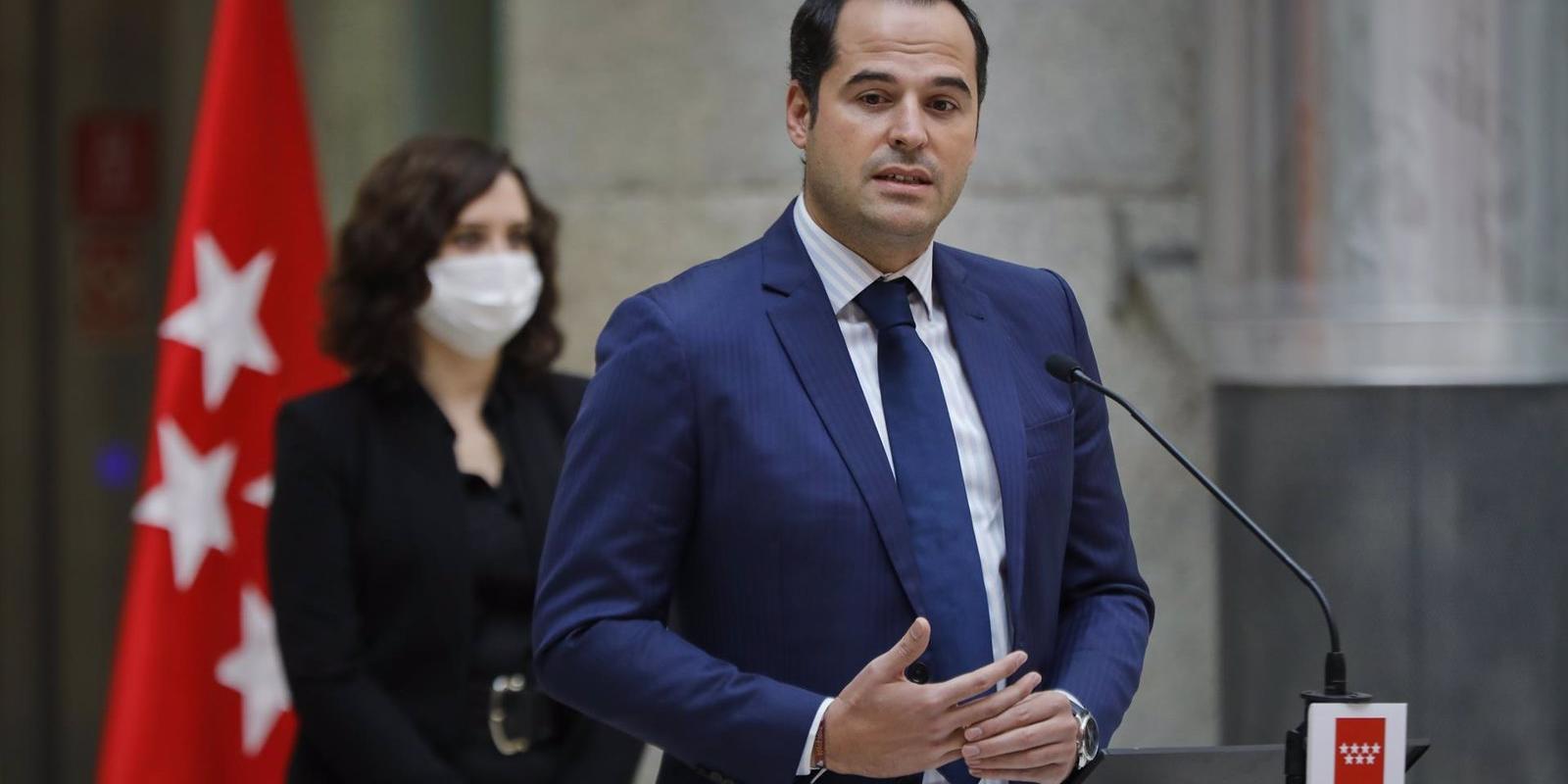 Aguado a Ayuso tras conocer la candidatura de Iglesias: "La que has liado"