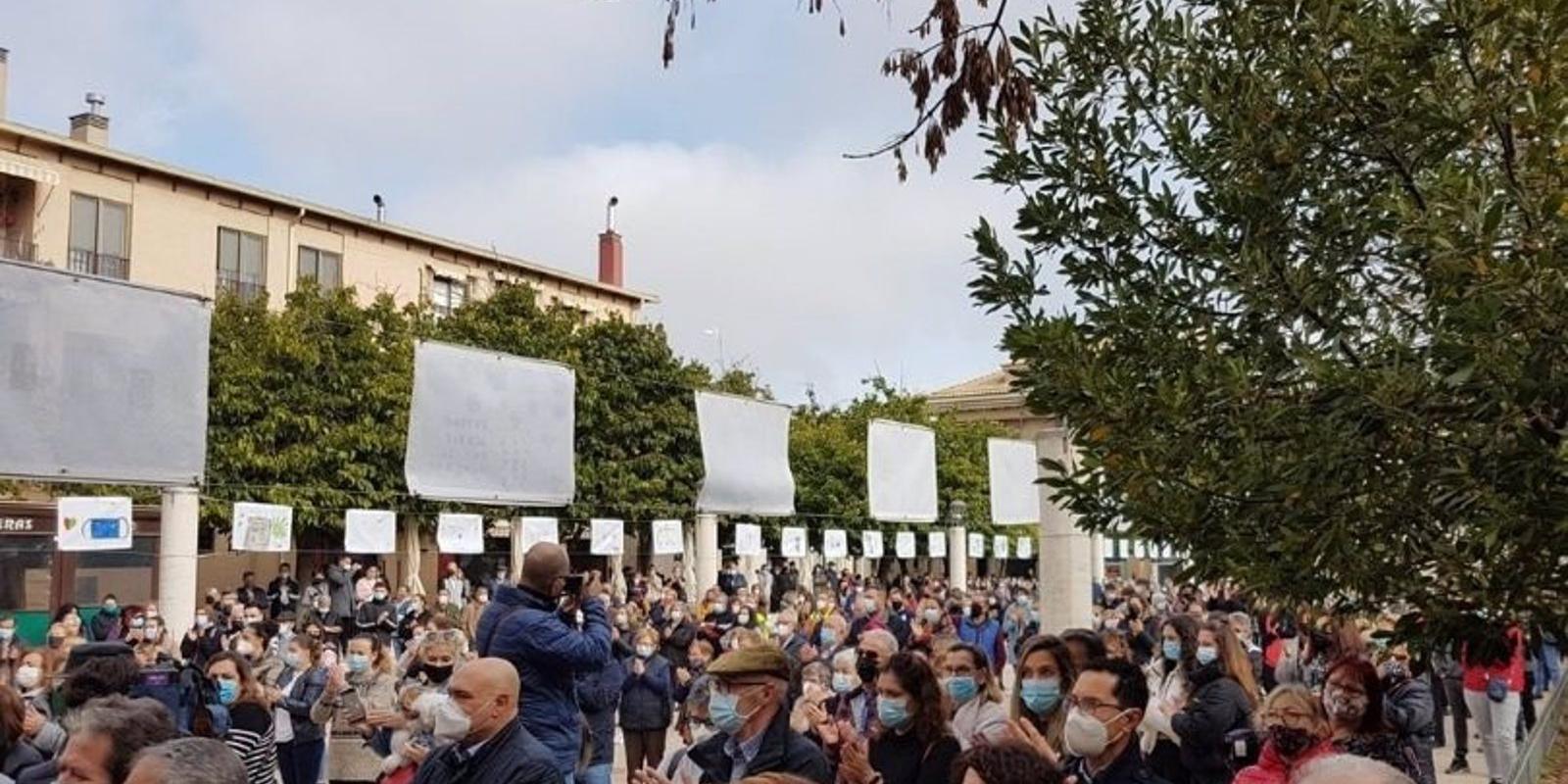Velilla de San Antonio se concentra para condenar la violencia por la muerte de un vecino tras sufrir una paliza