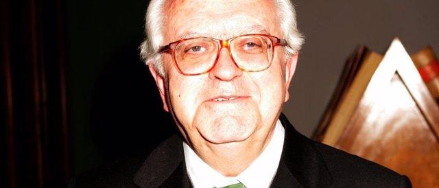 Fallece en Madrid el académico Gregorio Salvador a los 93 años