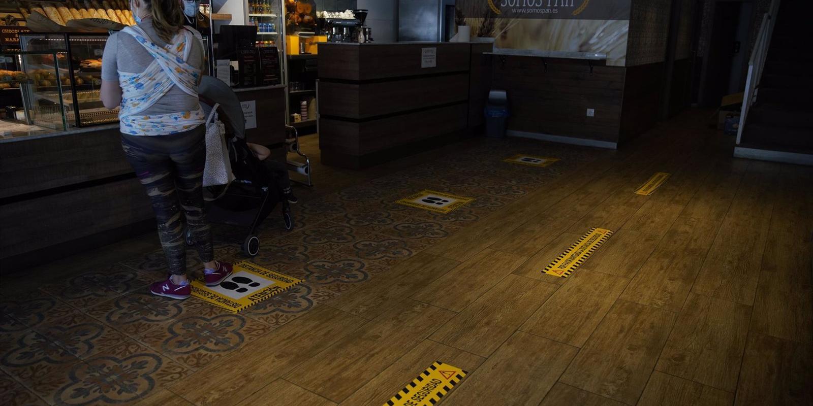 Las Rozas baja el IBI e IAE para comercio, ocio y restauración, y suspende la tasa de terrazas en 2021