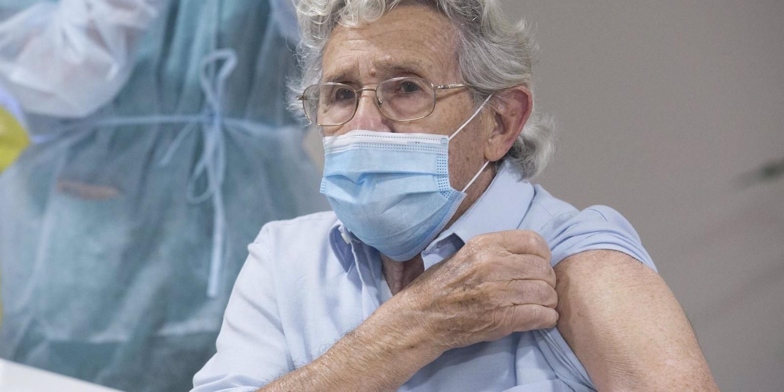 Illa anuncia que el siguiente grupo vacunado serán los mayores de 80 años