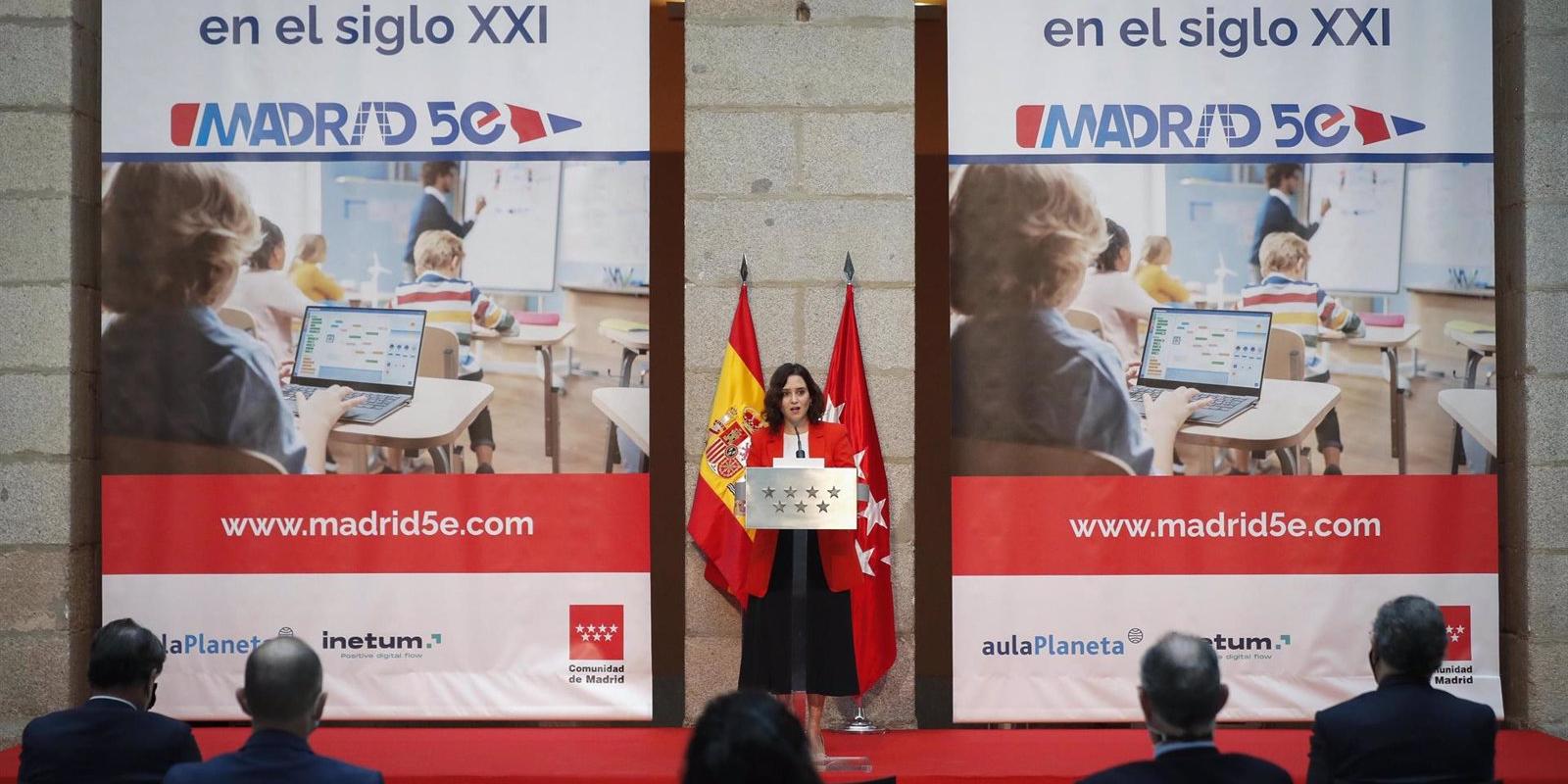 La Comunidad presenta una nueva plataforma educativa con más de 300.000 contenidos bilingües de asignaturas troncales
