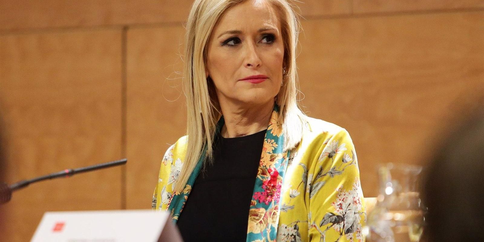 Cifuentes recurre el archivo de la querella contra los periodistas que destaparon el caso máster