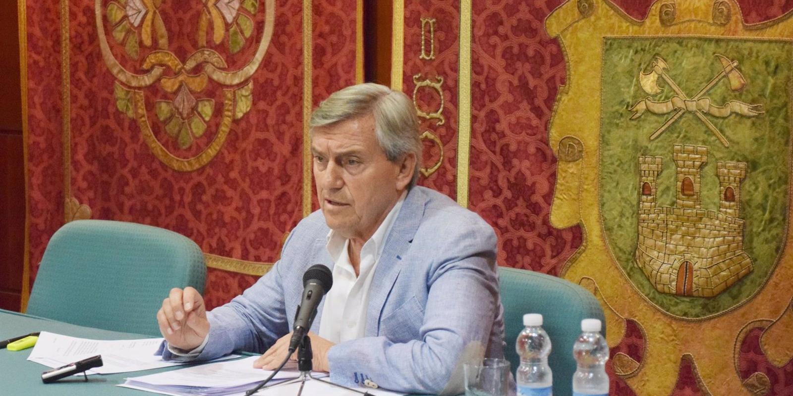 El exalcalde de Villaviciosa tacha de "farsa" la acusación de falsedad