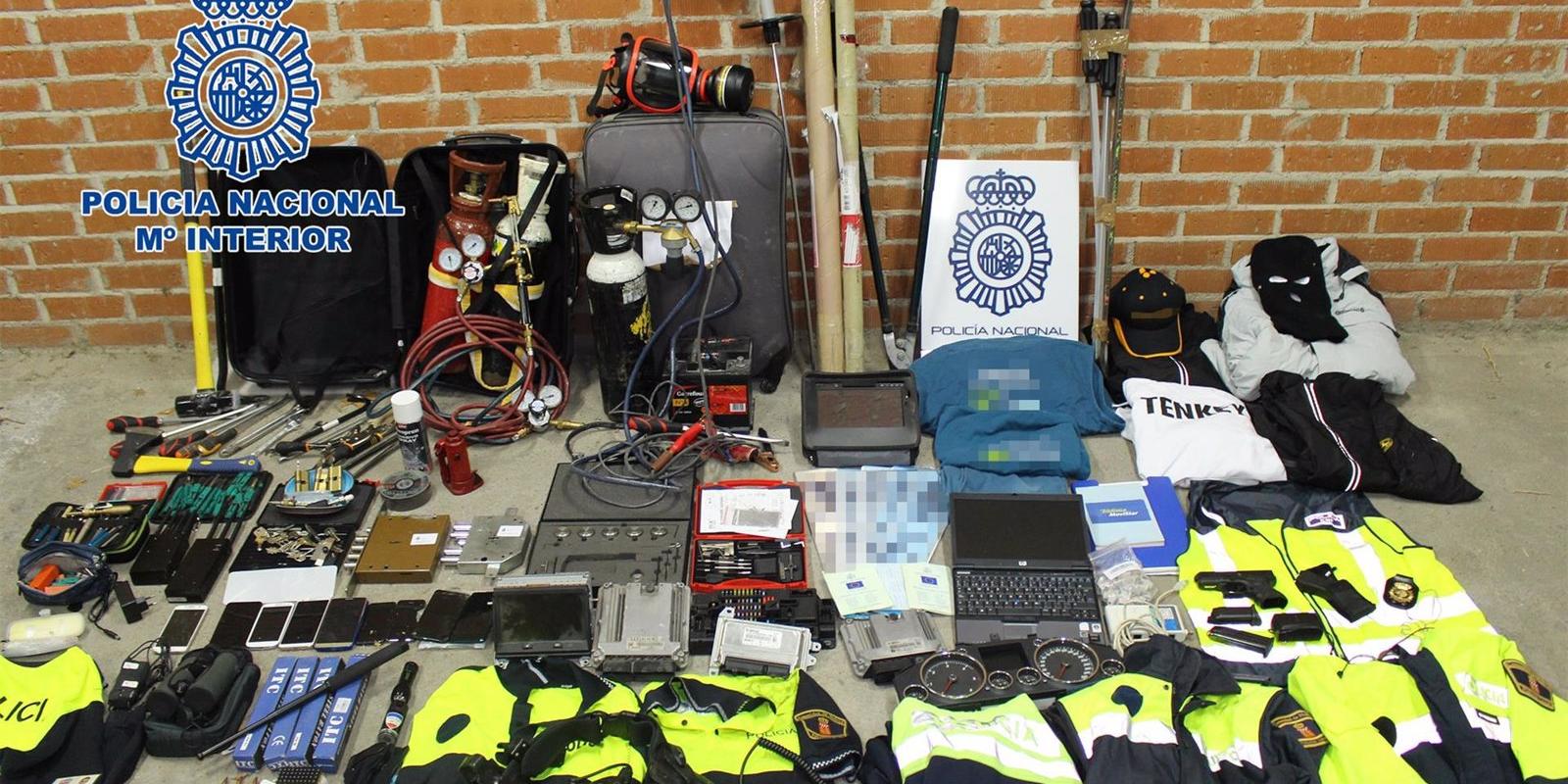 Cae una banda especializada en sabotear sistemas de seguridad y abrir cajas fuertes de empresas con sopletes