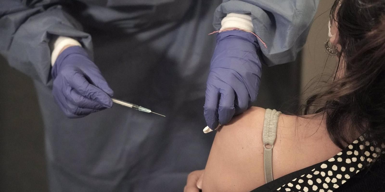 Médicos de Familia denuncian que en España "no disponen de personal suficiente" para la vacunación masiva