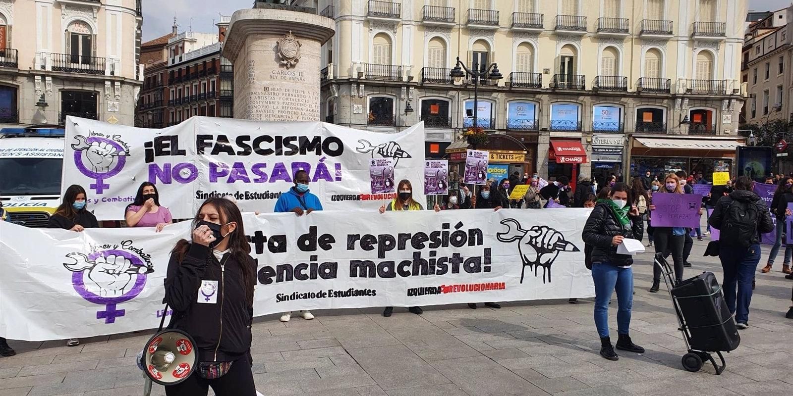 El Sindicato de Estudiantes se concentra en Sol a pesar de la prohibición